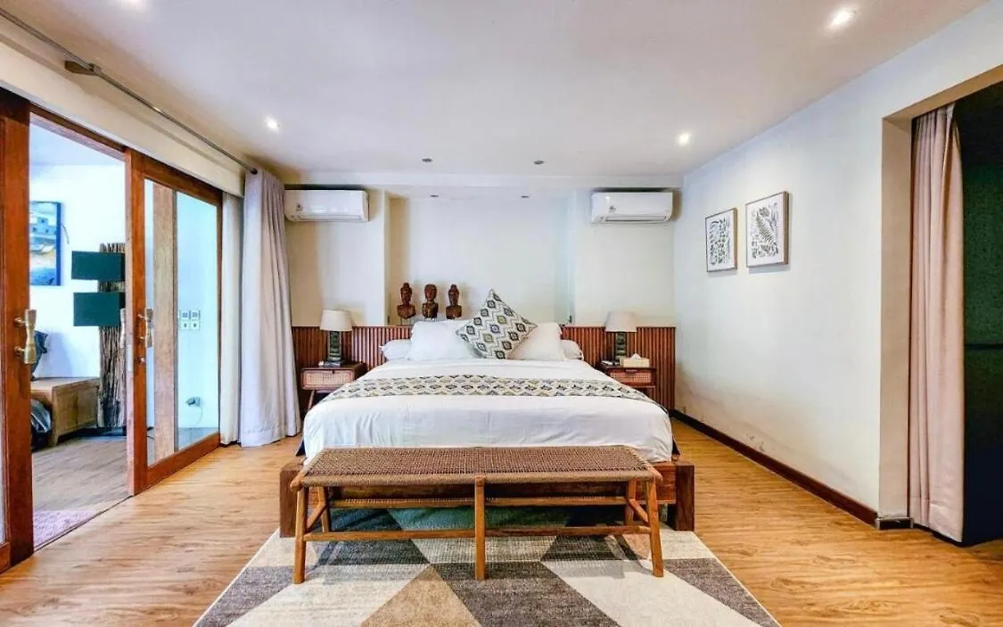 Viva Lavida 4 Bedroom Green Huge Vila Cyn Canggu