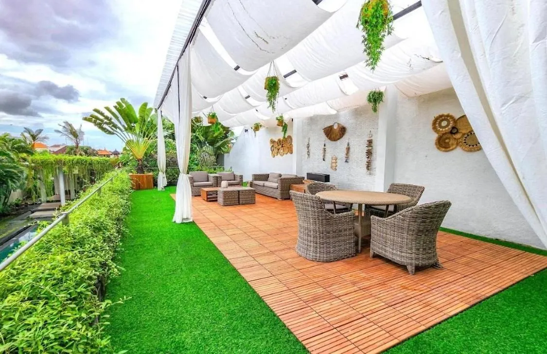 Viva Lavida 4 Bedroom Green Huge Vila Cyn Canggu  Villa Canggu (Bali)