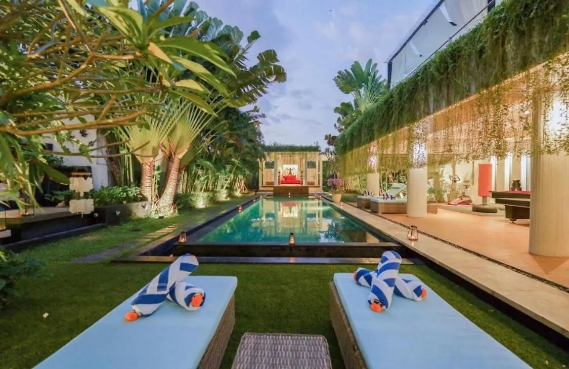 Viva Lavida 4 Bedroom Green Huge Vila Cyn Canggu